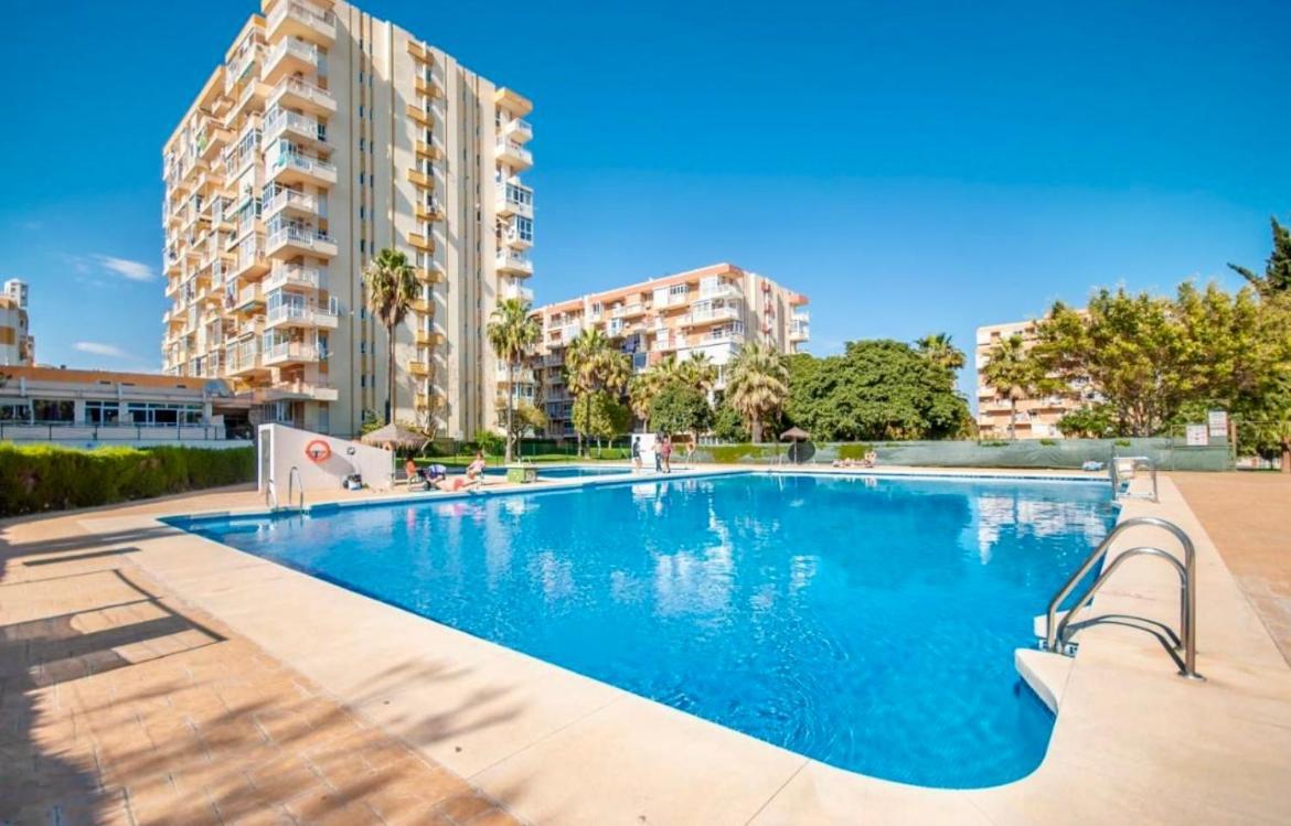 Moderno Y Nuevo Apartamento Playa Apartment Benalmádena Exterior photo
